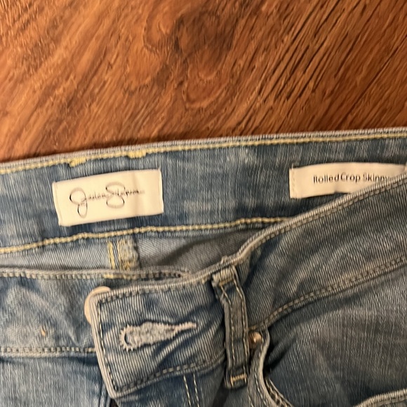 Jessica Simpson Rolled Crop Skinny size 4\27 - Picture 2 of 3